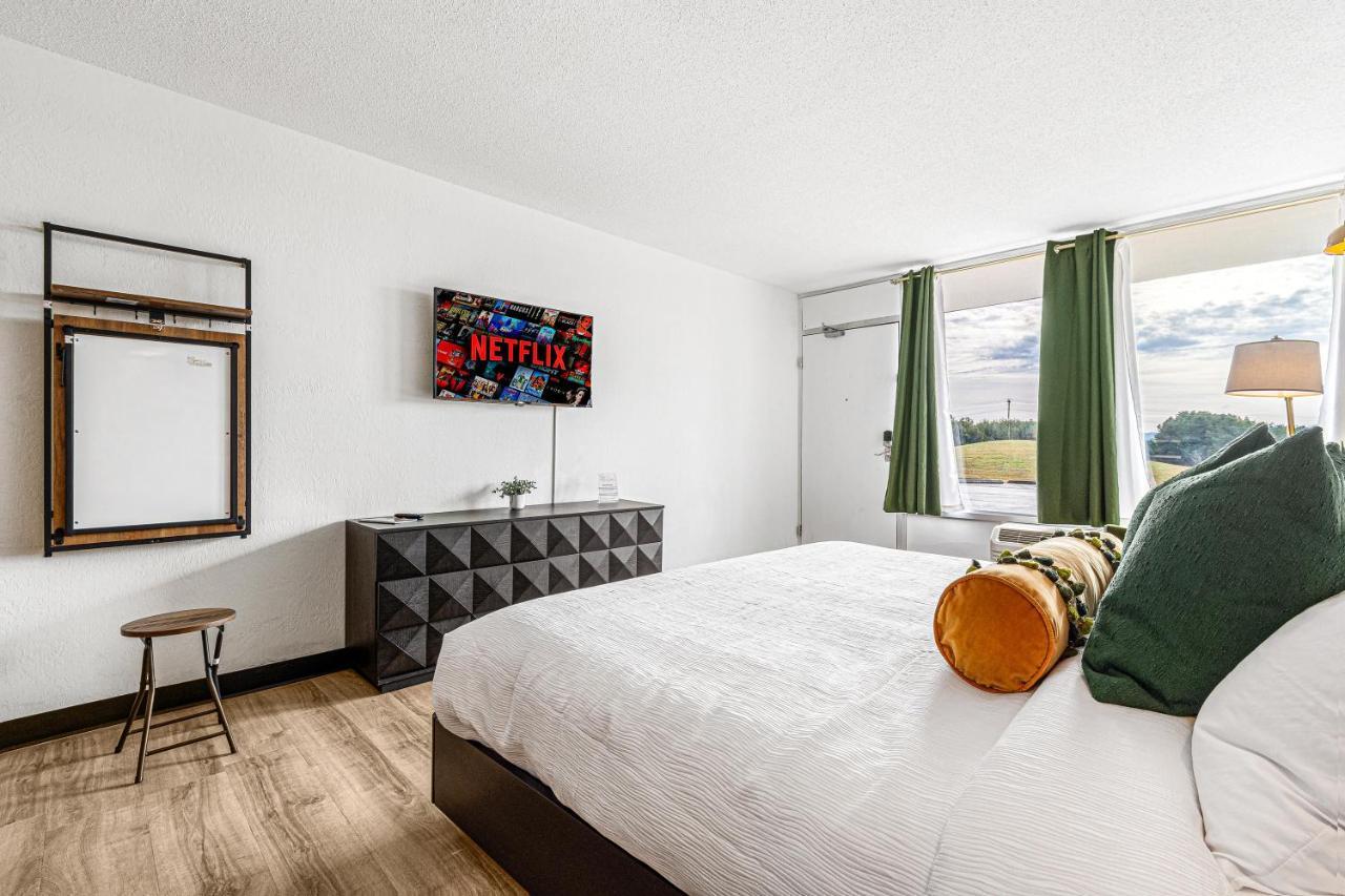 The Mallard Hotel & Suites Copperhill Exteriör bild