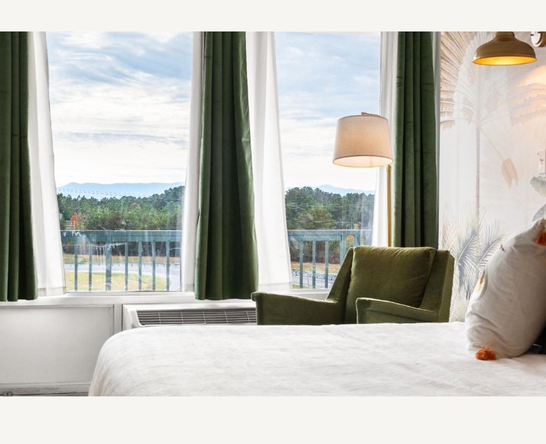 The Mallard Hotel & Suites Copperhill Exteriör bild